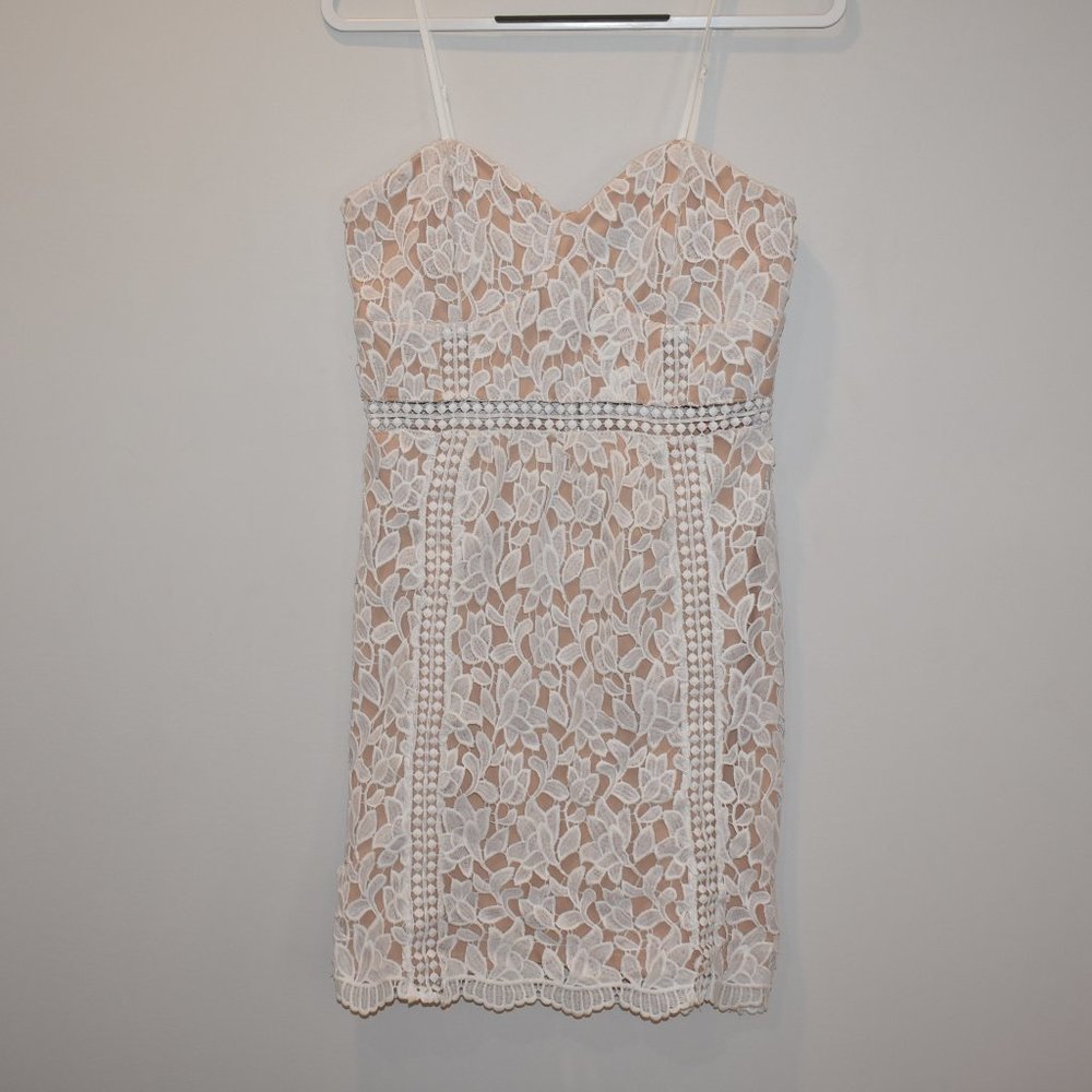 Lulu's White Sheath Lace Dress Size Large Spaghetti Straps